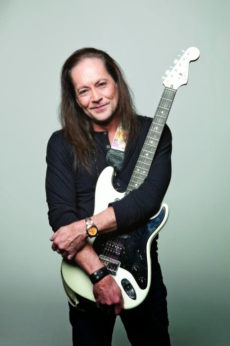 Jake E. Lee ” I would not Re-Join Ratt, It's sad what RATT is today.” |  Sofa-King-Cool - Magazine - Entertainment News